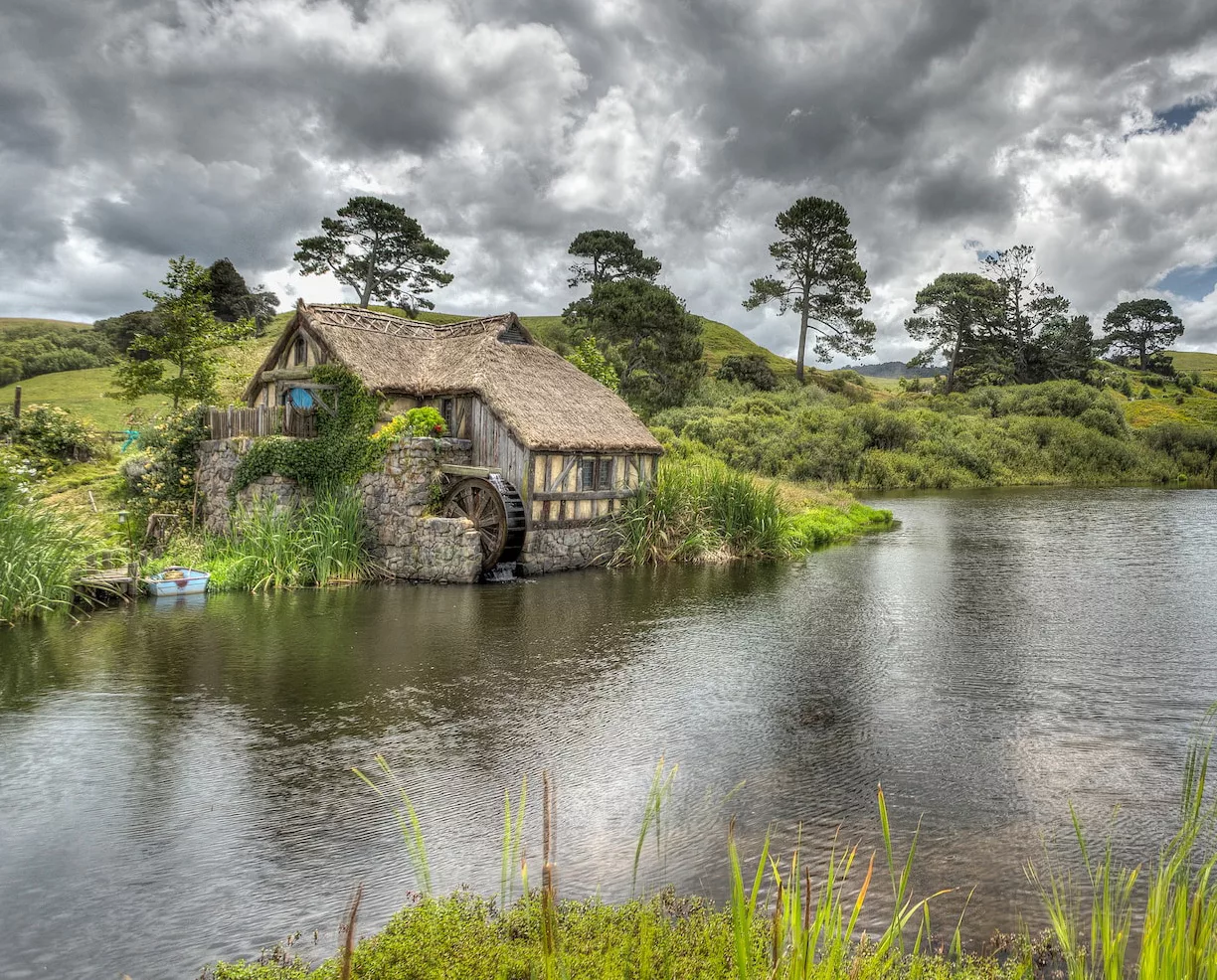 hobbiton movie set | local attrations near Port Waikato | New Zealand attractions